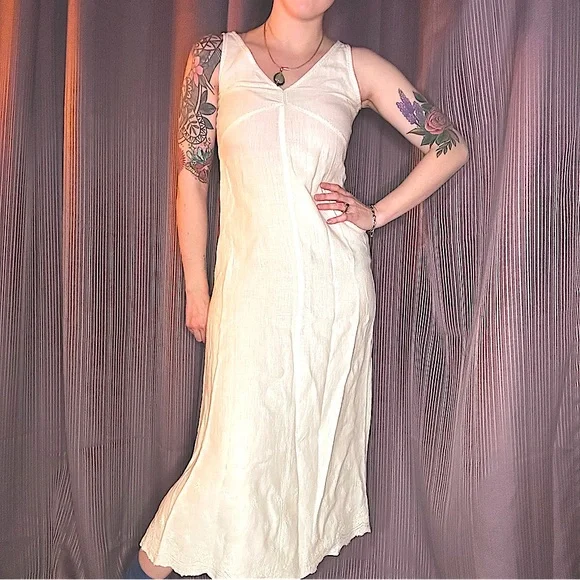 chinese dress ladies 1960s Beaded Rhinestone Linen Wiggle Dress main image 1